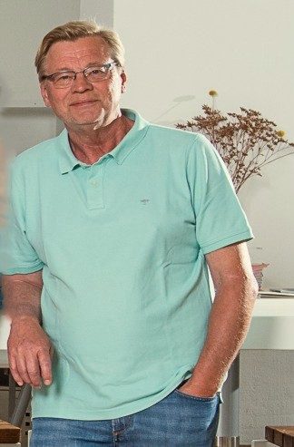 Digitalhelfer und Erfahrungsteiler für die ältere Generation+ Ludger Domhöver, ich unterstütze Senioren bei Fragen zum Thema Digitalhilfe-Herbolzheim